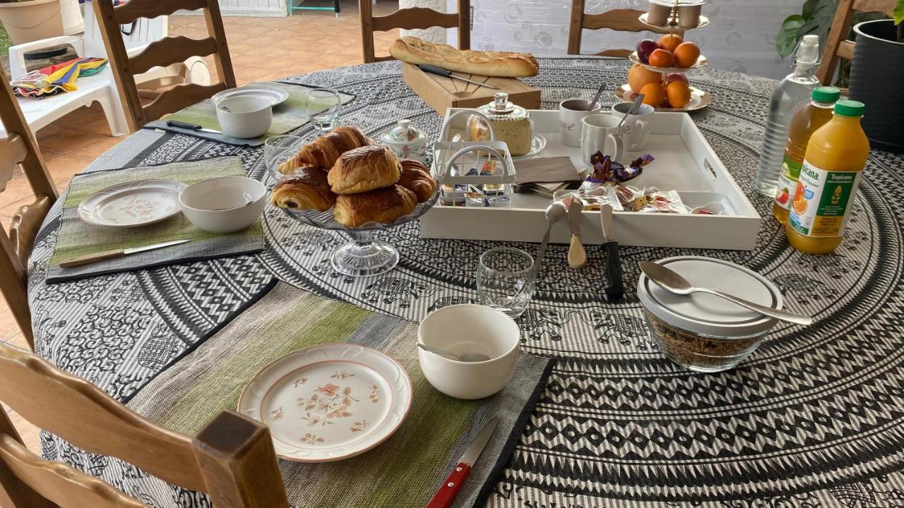 Maison Quietude Chavanoz Eksteriør bilde